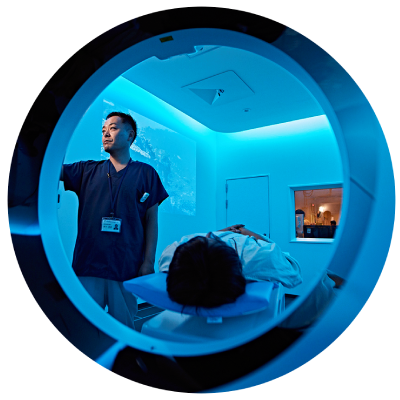 Interventional cardiologists in the CATHlab