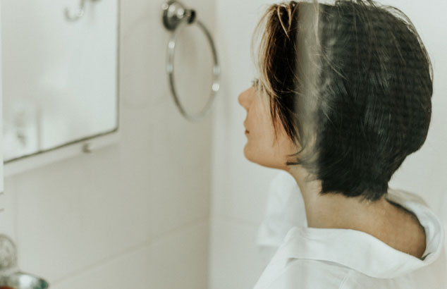 Ağdadan sonra y&uuml;zde sivilce neden &ccedil;ıktığını anlayın resim