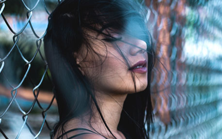 Sa&ccedil;ın Parlak Olması İ&ccedil;in Ne Yapmalı?