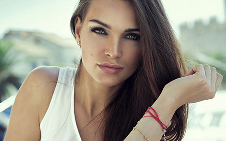 Dalgalı ve Kıvırcık Sa&ccedil; Nasıl D&uuml;zleştirilir?