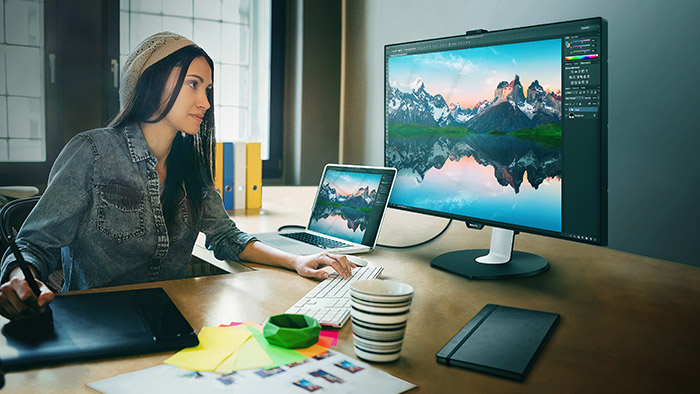 Bağlantı istasyonlu monit&ouml;rler