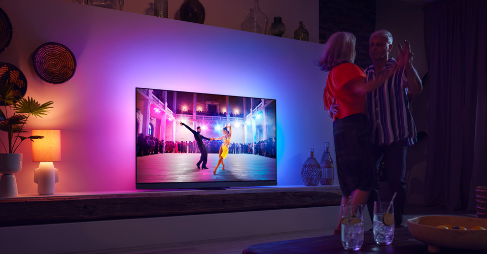 Ambilight TV aydınlatması