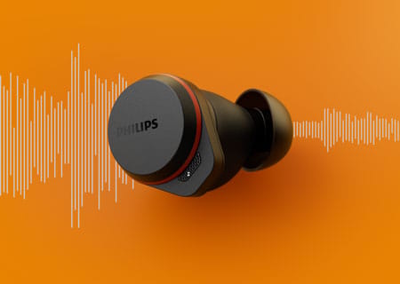 Philips true wireless spor kulaklıkların g&uuml;r&uuml;lt&uuml; &ouml;nleme &ouml;zelliğinin işleyiş şeklini g&ouml;steren grafik